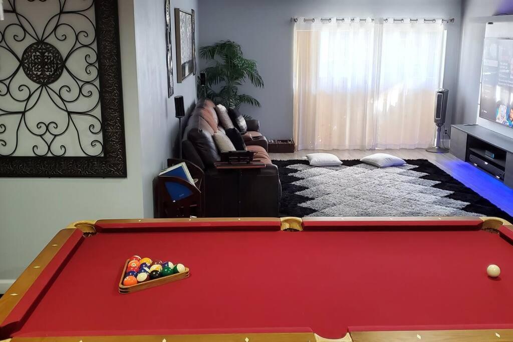 Apartamento Fully Furnished, Beautiful, Spacious Two Bedroom Lauderhill